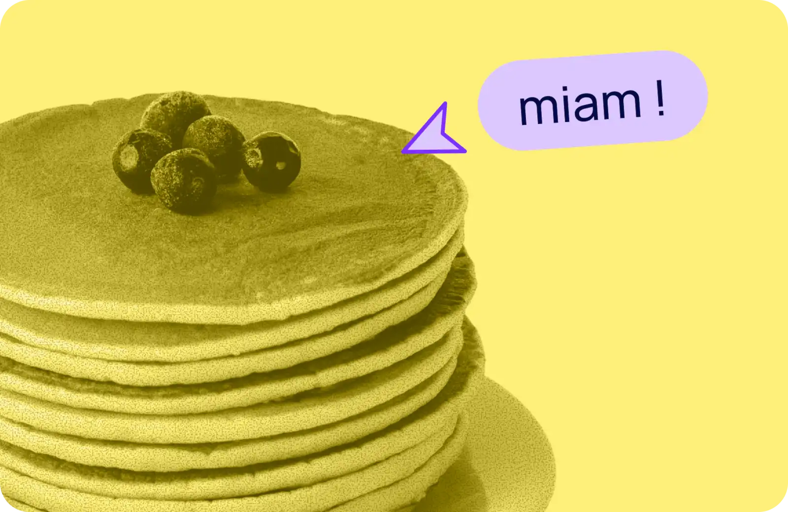 Pile de pancakes avec fruits dessus avec le texte "miam !"