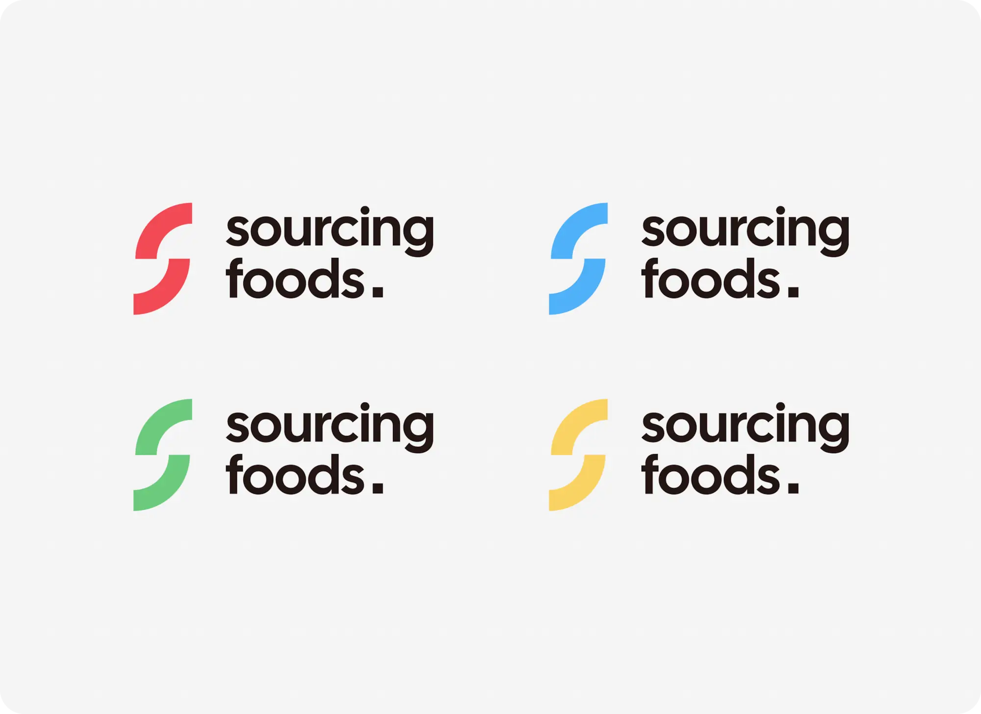 Quatre déclinaisons couleur du logo Sourcing Foods sur fond gris clair : rouge, bleu, vert et jaune, avec le pictogramme en S et le nom de marque