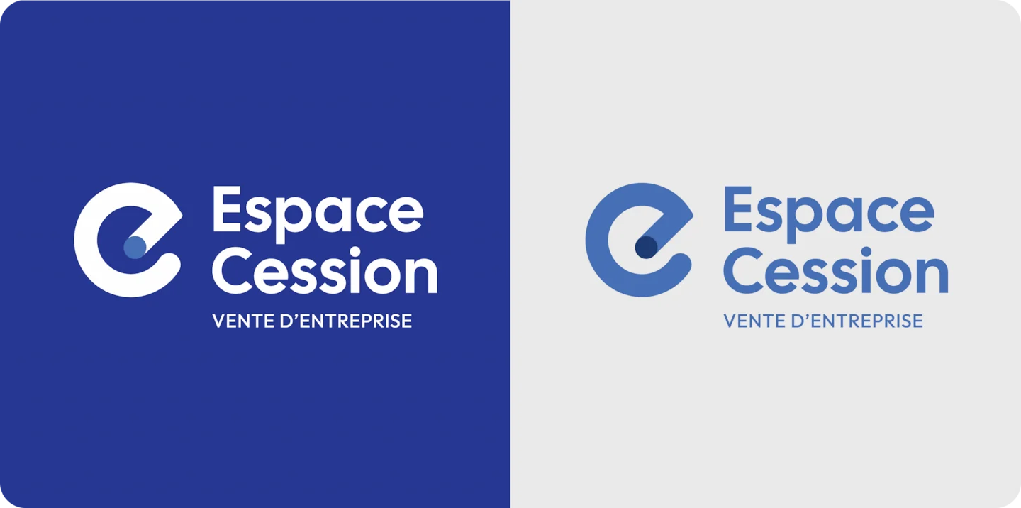 Présentation du logo d’Espace Cession, décliné sur fond bleu à gauche et fond gris à droite.